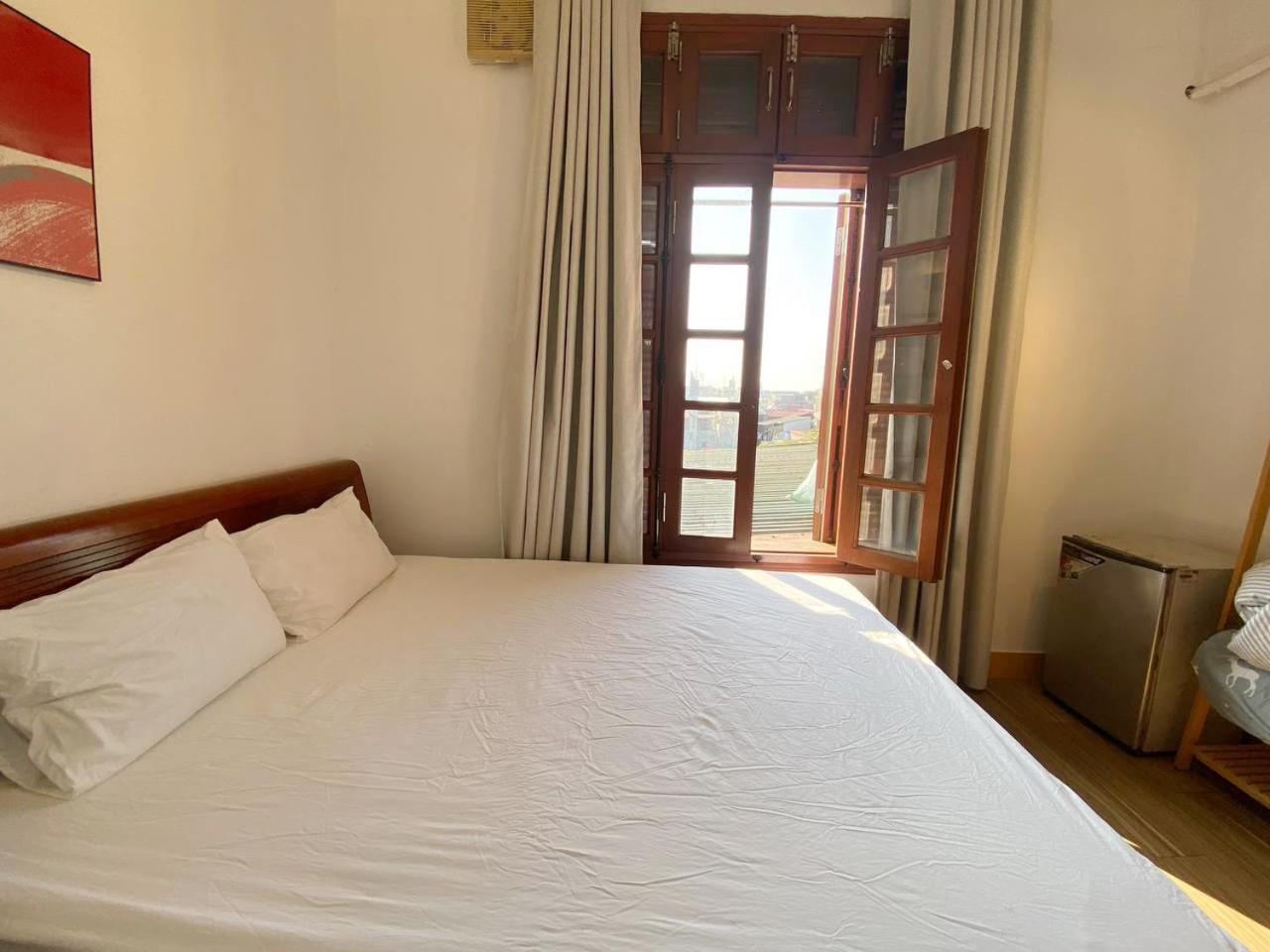 Fortuna Homestay Hanoi Buitenkant foto