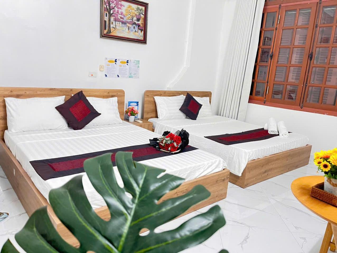 Fortuna Homestay Hanoi Buitenkant foto